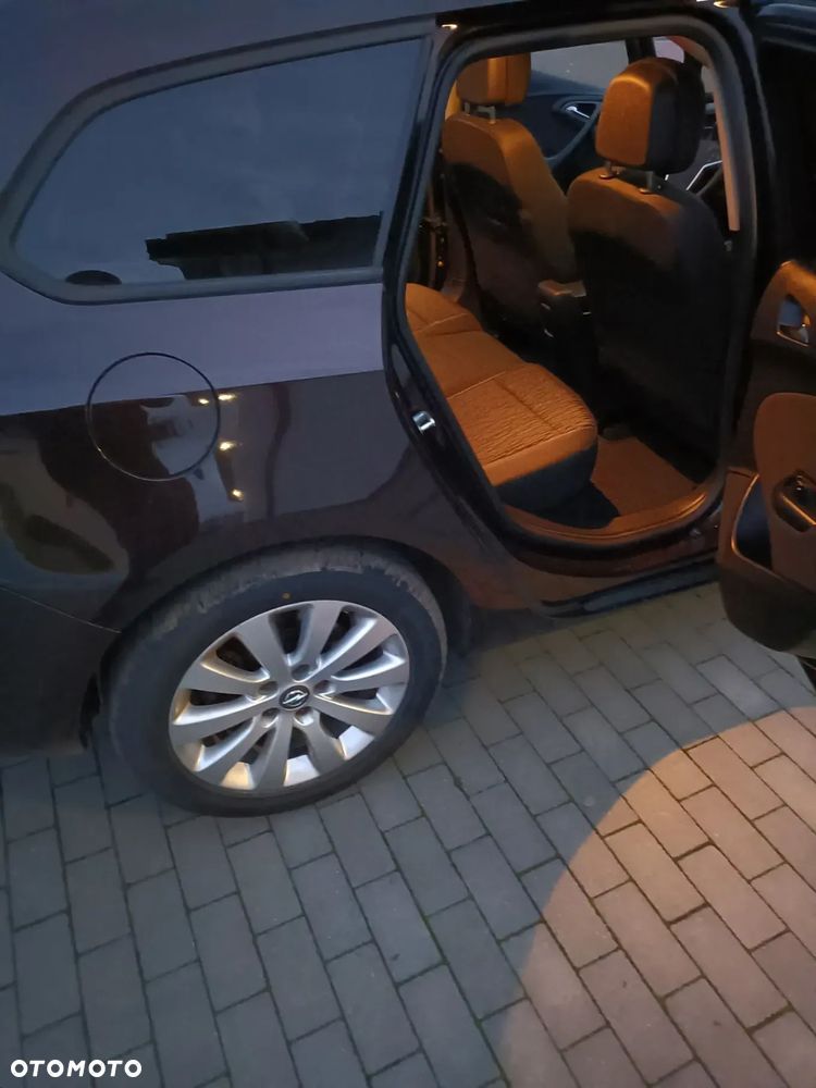 Opel Astra 1.7 CDTI DPF Sports Tourer - 16