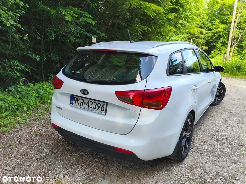 Kia Ceed 1.6 GDI M - 9