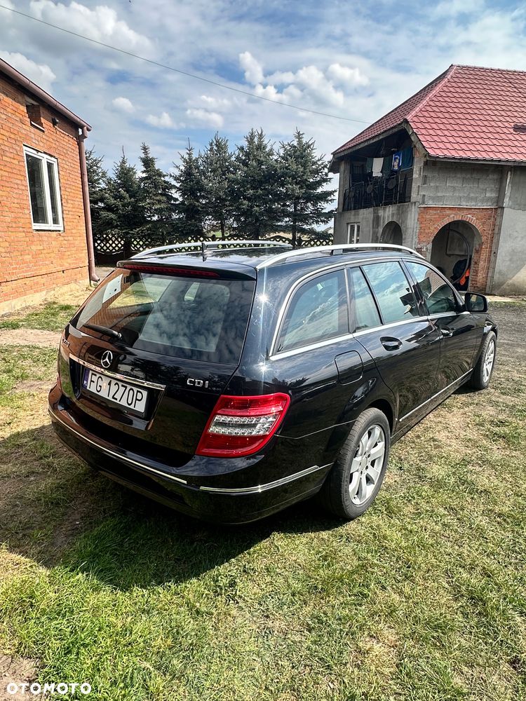 Mercedes-Benz Klasa C 220 CDI DPF Automatik Avantgarde - 19