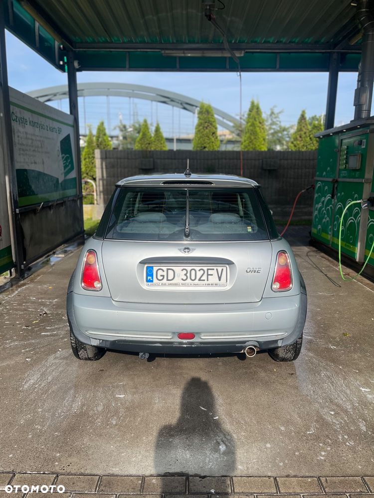 MINI ONE Seven - 5