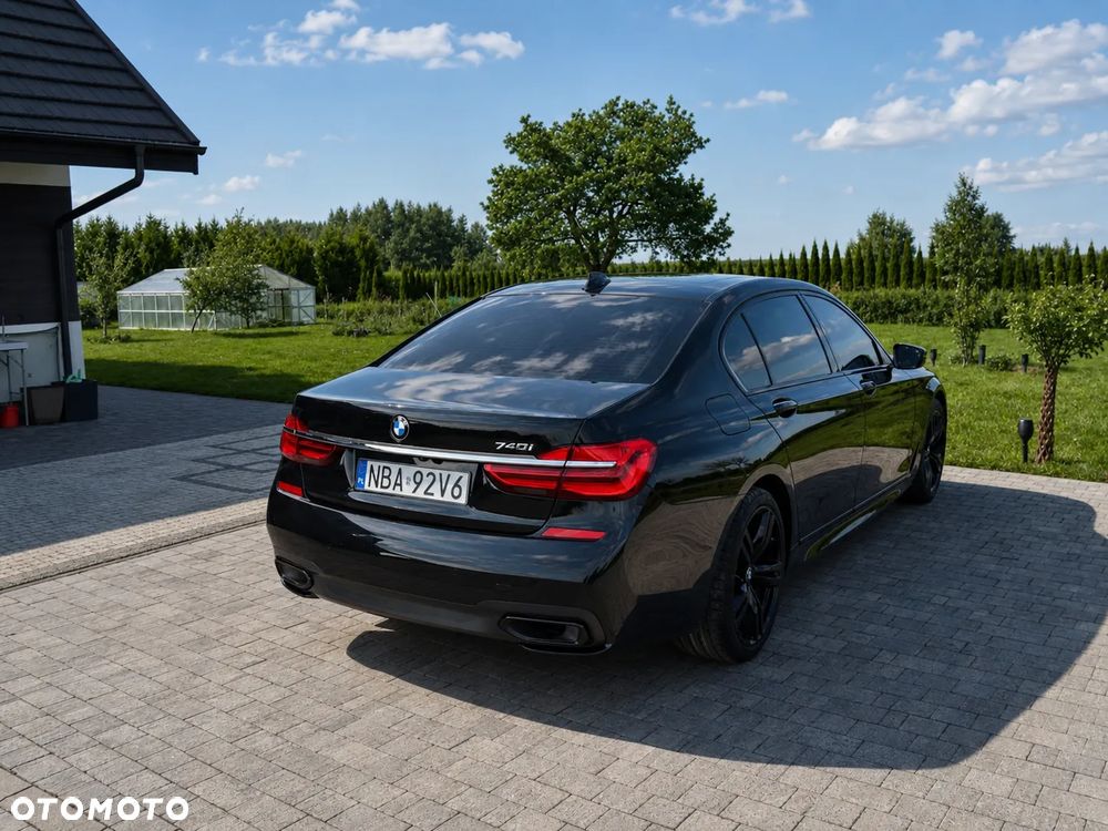 BMW Seria 7 740Li - 6