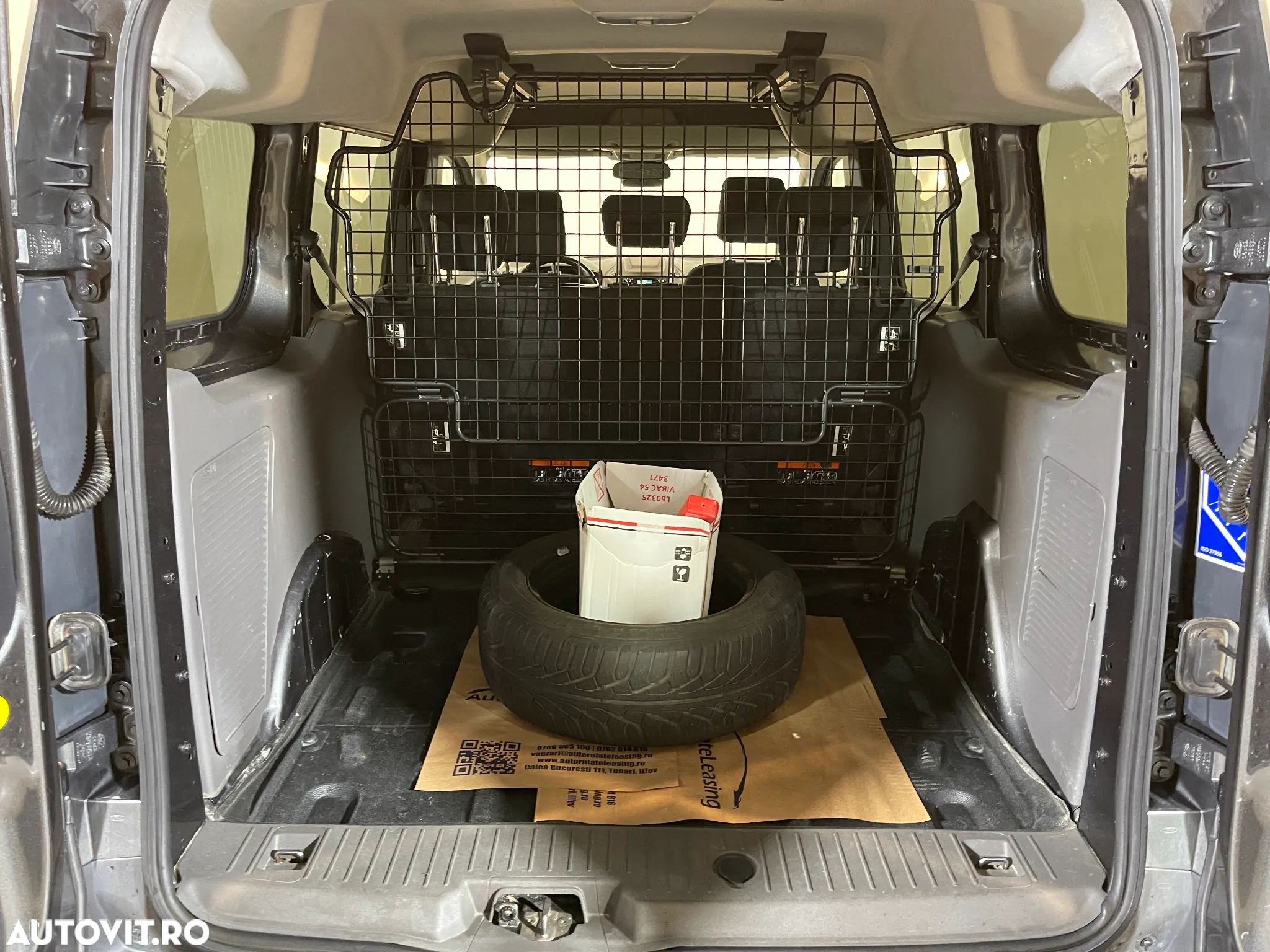 Ford Transit Connect 1.5 EcoBlue 120CP 6MT Kombi L1 Titanium - 12