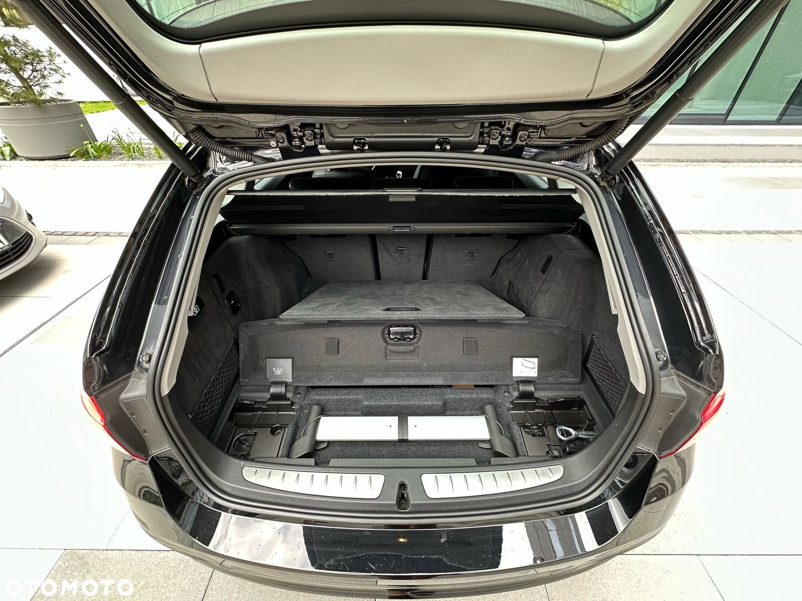 BMW Seria 3 318d Touring Advantage - 18