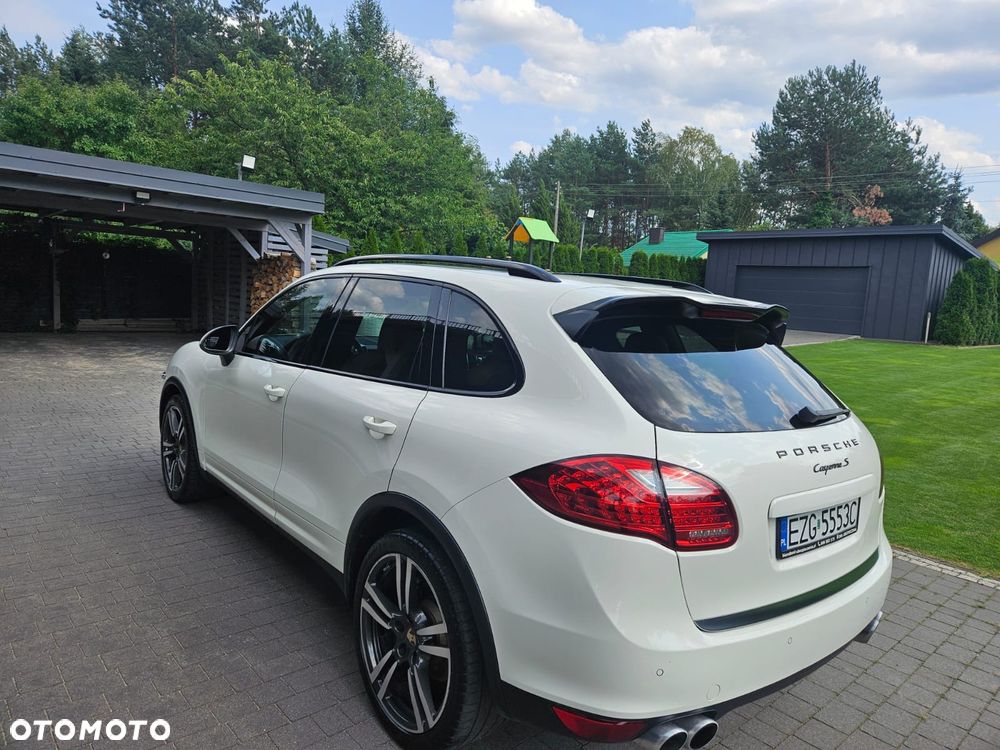 Porsche Cayenne S - 7