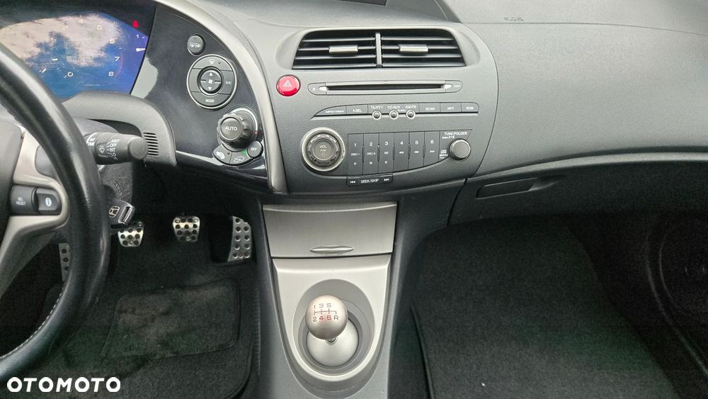 Honda Civic 1.8i-VTEC Type S - 13