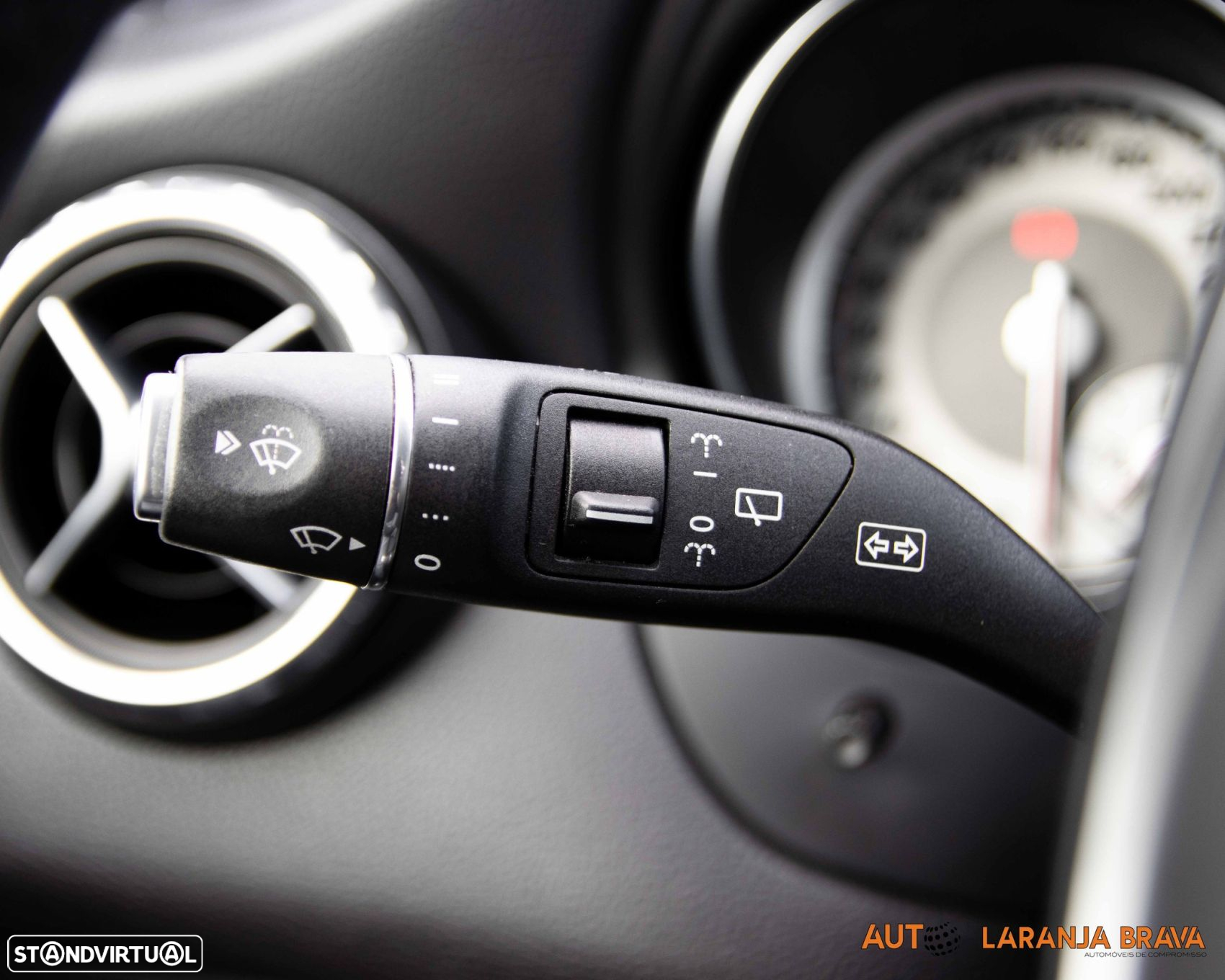Mercedes-Benz GLA 180 d - 25