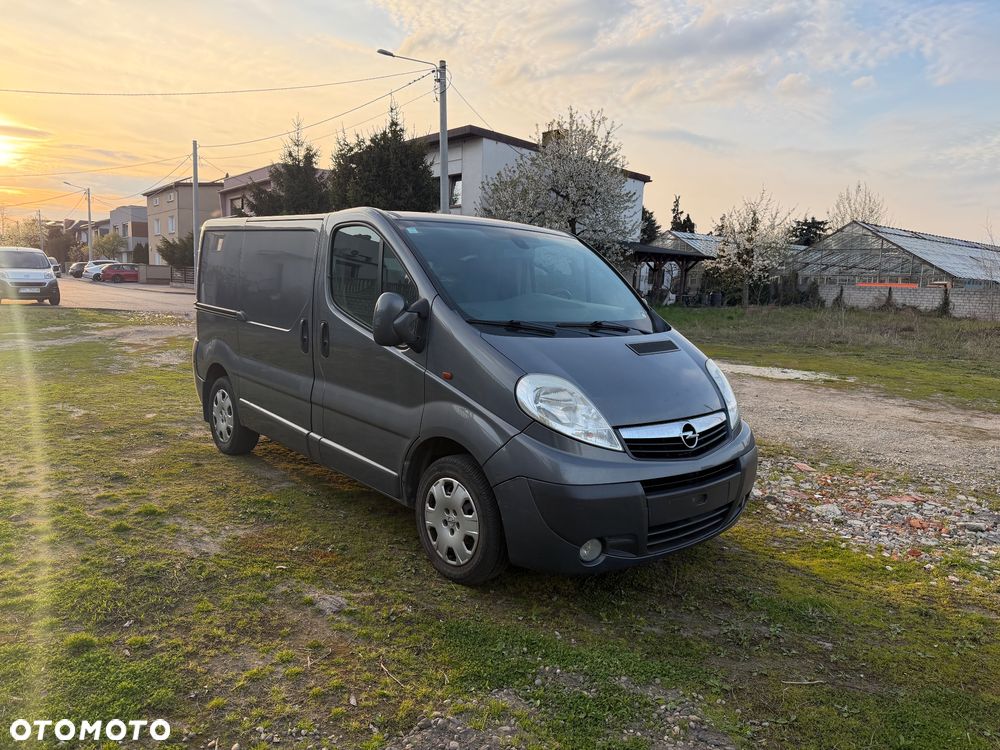 Opel Vivaro - 4