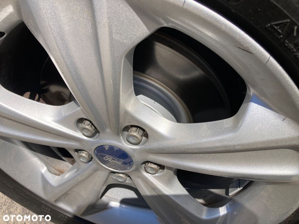 Ford Kuga 2.5 4x4 Trend - 17