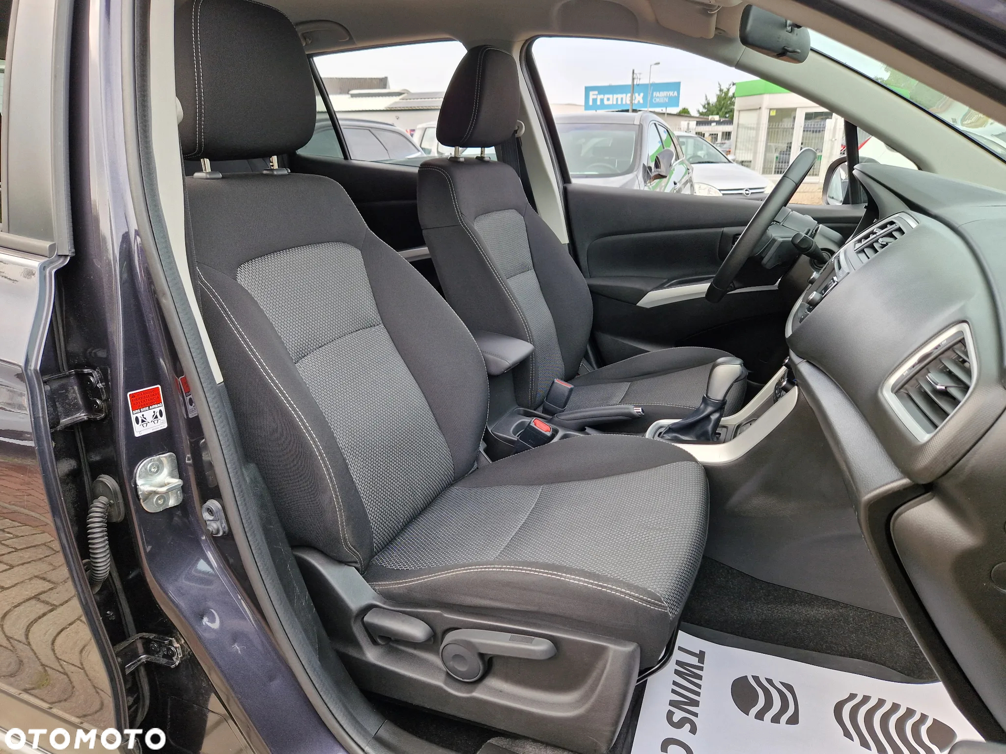 Suzuki SX4 S-Cross 1.6 VVT CVT 4x2 Comfort+ - 17