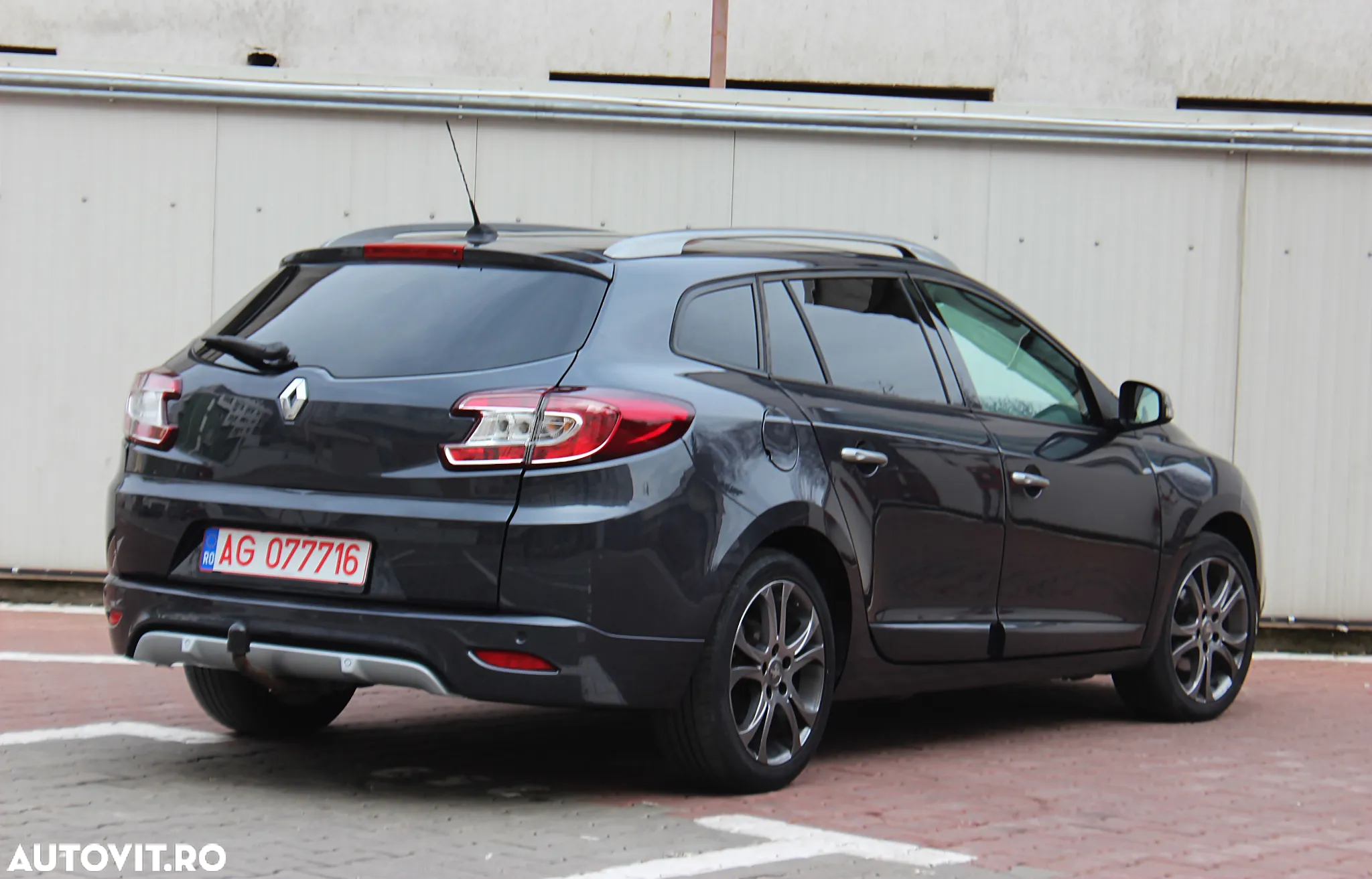 Renault Megane ENERGY dCi 110 GT LINE - 3