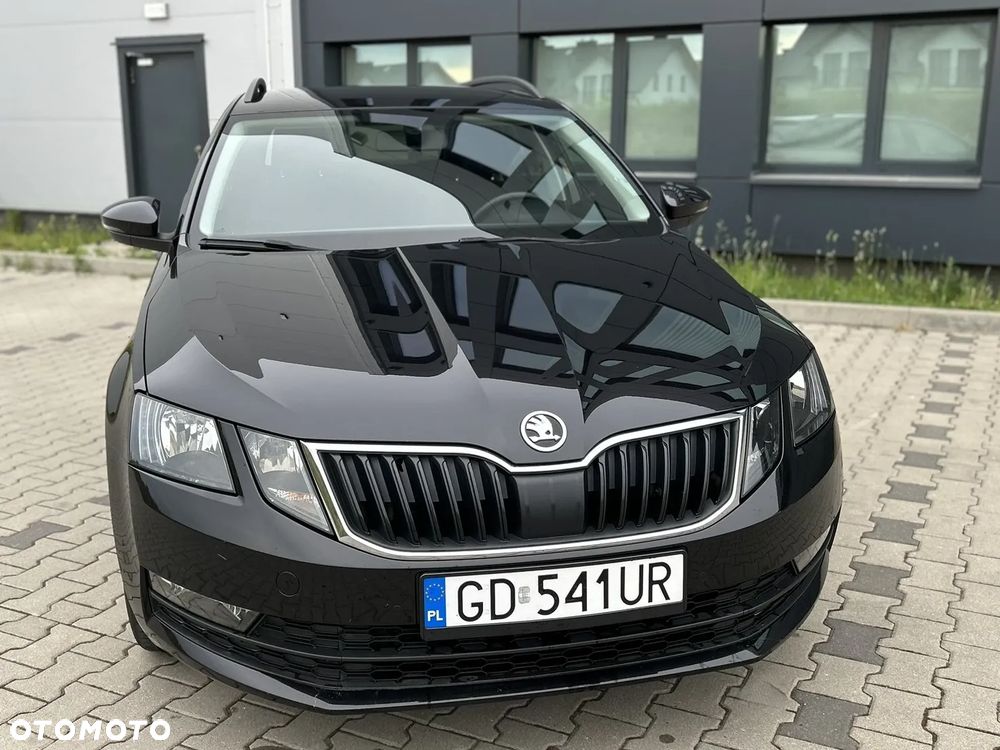 Skoda Octavia 2.0 TSI Style DSG - 4