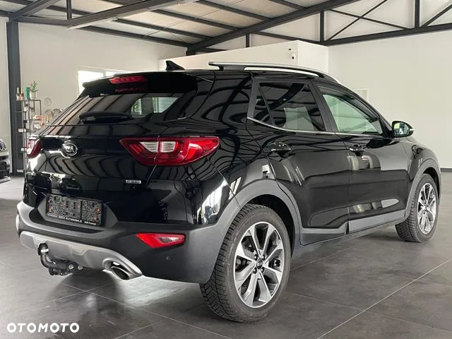 Kia Stonic 1.6 CRDi Platinum Edition - 6