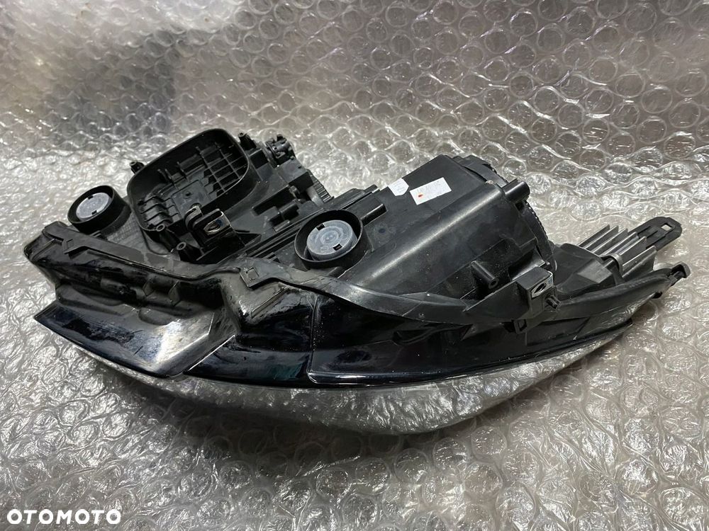 LAMPA PRAWA OPEL CROSSLAND X H7 LED 13467968 - 7