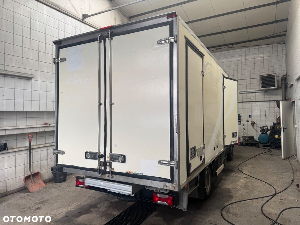 Iveco DAILY 35C18 50C15 50C17 35C14 35C15 35C17 35C18 70C17 72C15 70C18 Chłodnia Mroźnia carrier xarios 8 euro palet - 4