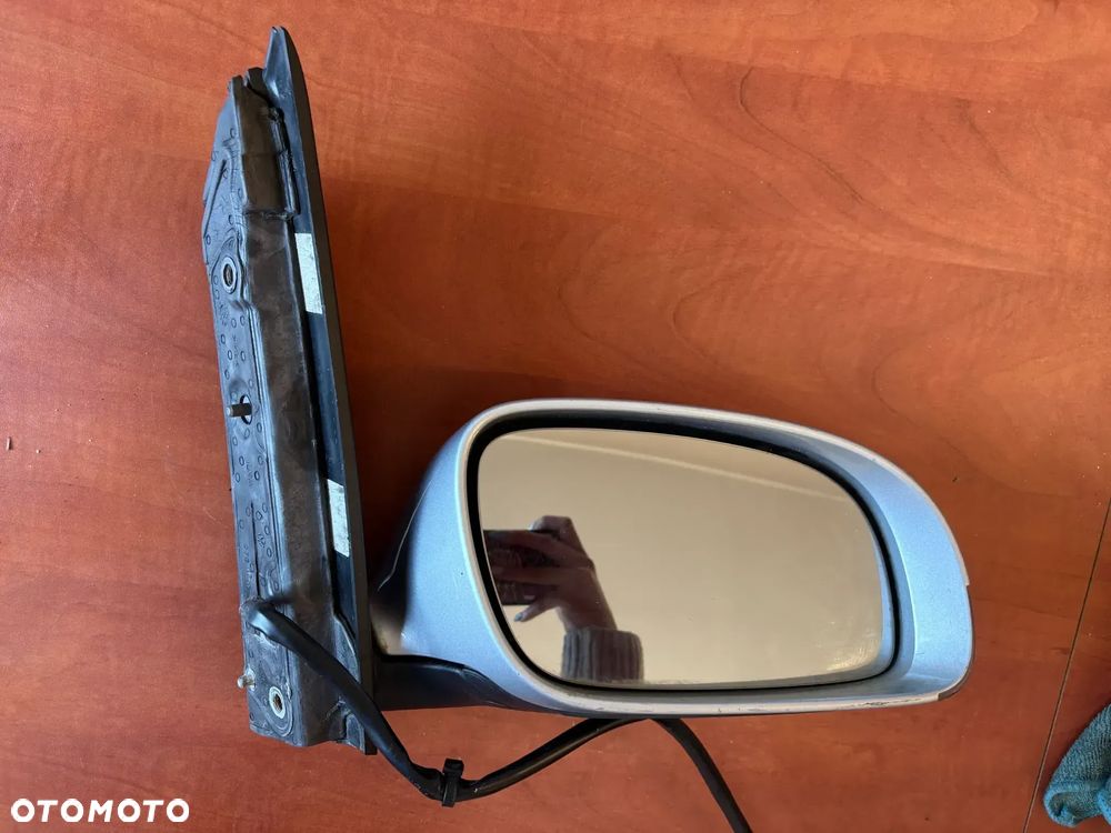 VW TOURAN I LUSTERKO PRAWE 073016LL-R1 CZARNE BIAŁE SREBRNE - 2