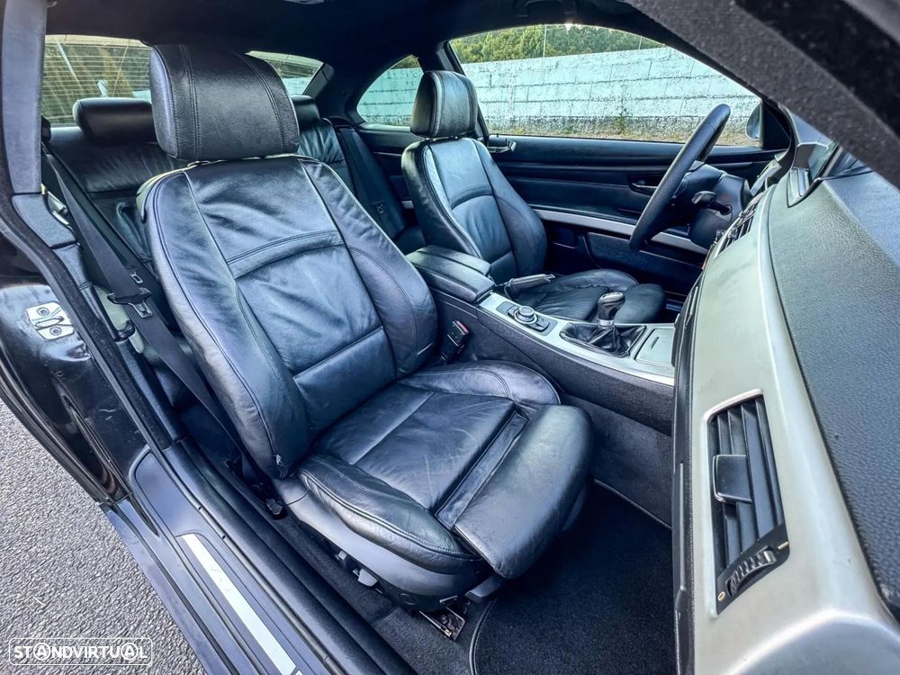 BMW 320 d Coupe - 15