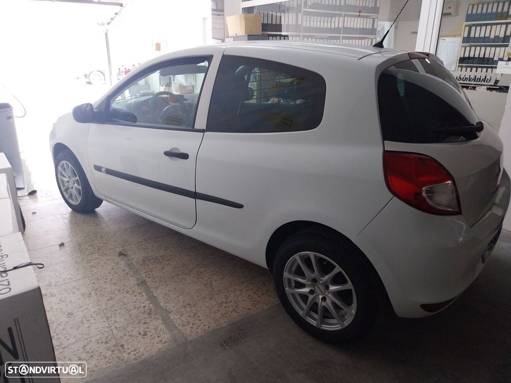 Renault Clio 1.5 dCi Pack - 3