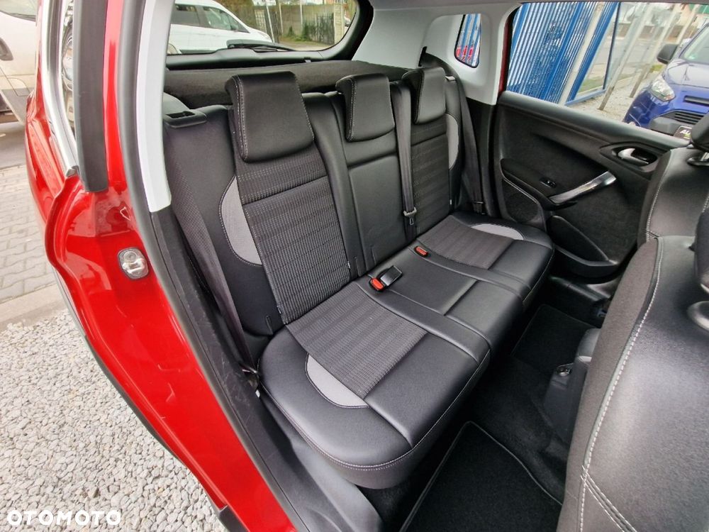 Peugeot 2008 - 27