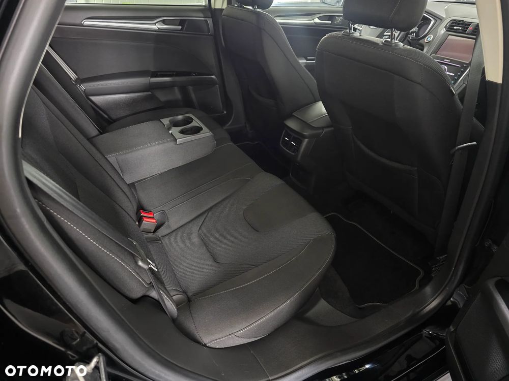 Ford Mondeo - 14