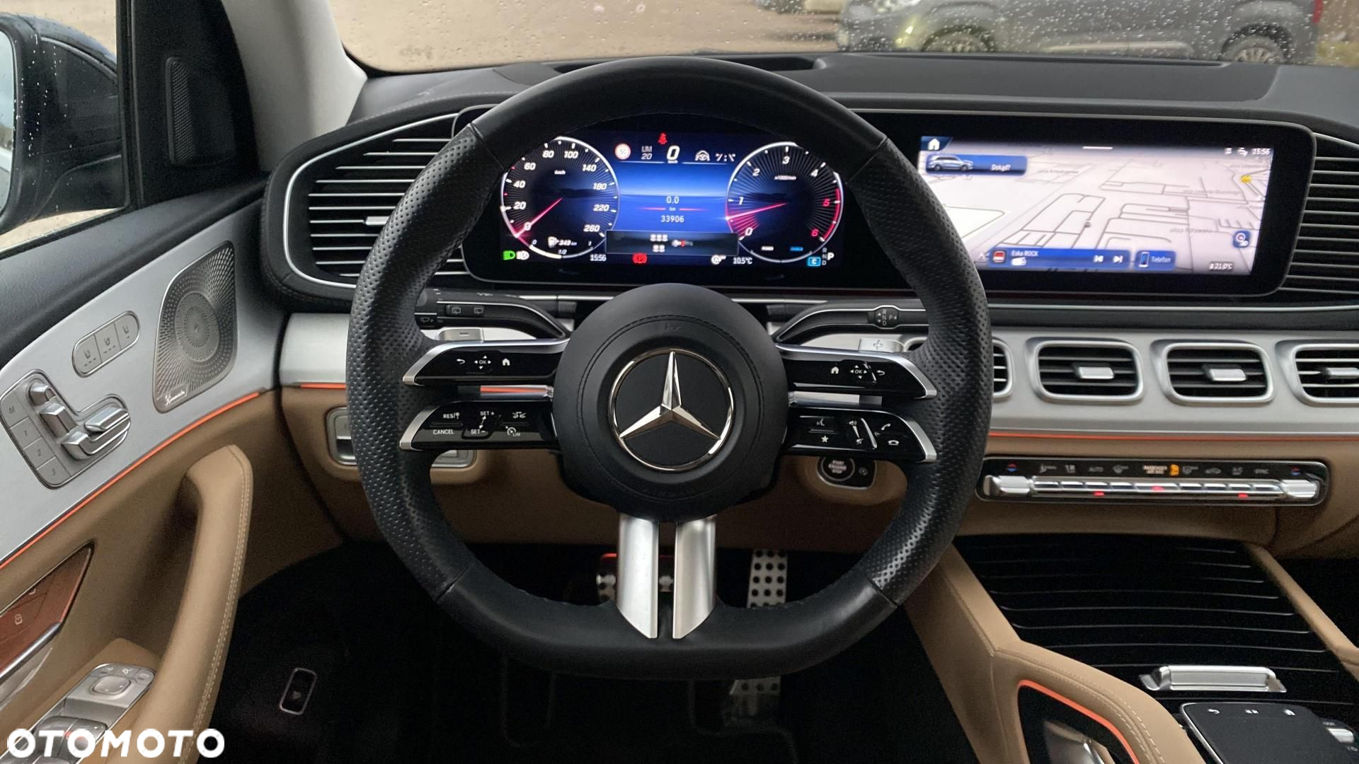 Mercedes-Benz GLS - 25