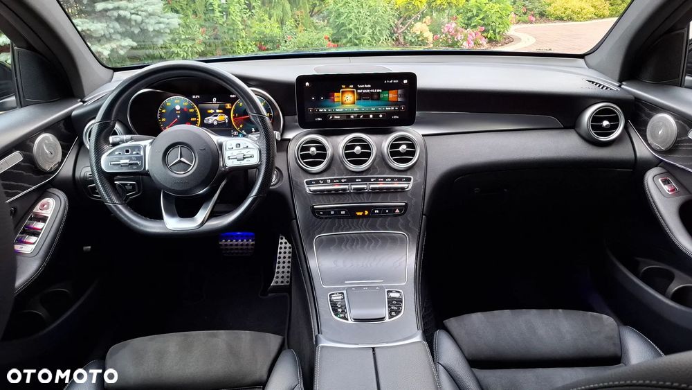 Mercedes-Benz GLC 200 d 4Matic 9G-TRONIC Exclusive - 31