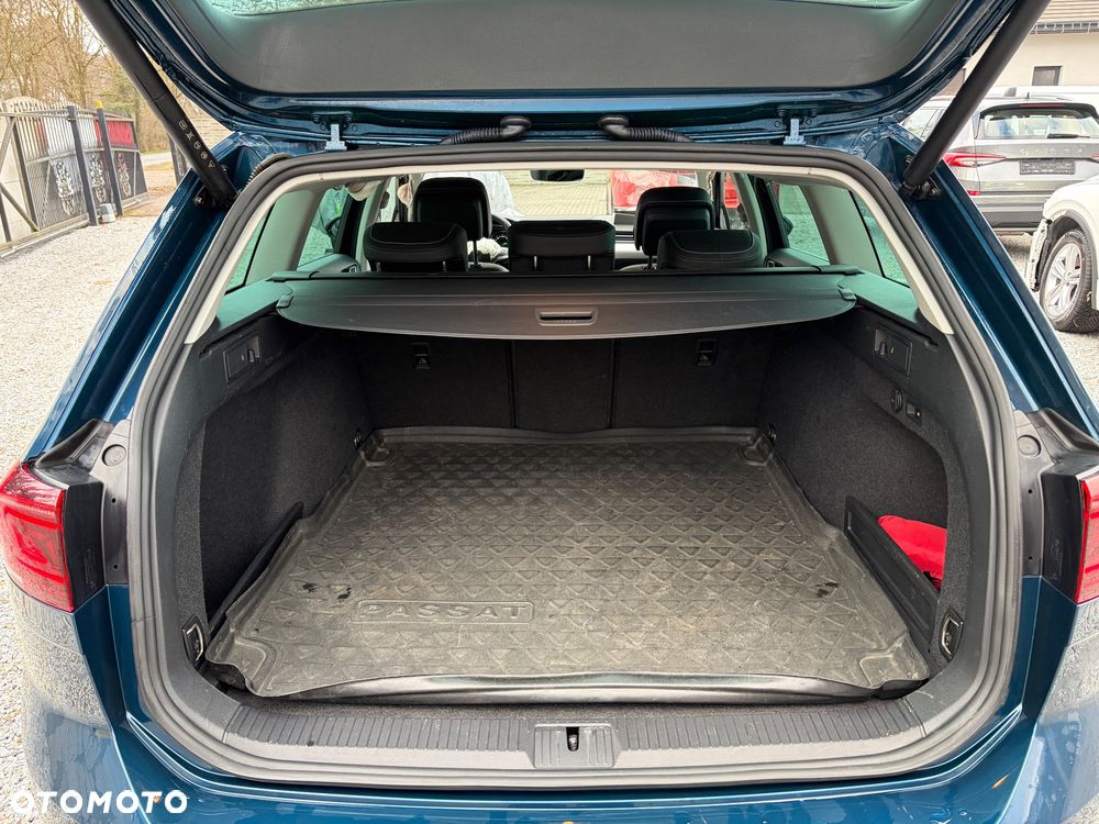 Volkswagen Passat 2.0 TDI EVO Elegance DSG - 7