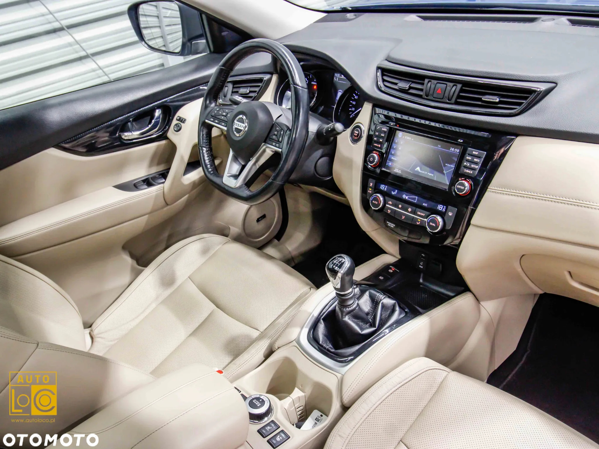 Nissan X-Trail 1.7 dCi Tekna 4WD - 17