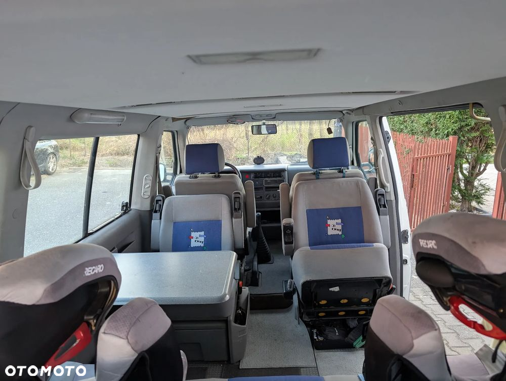Volkswagen Multivan TDI - 8