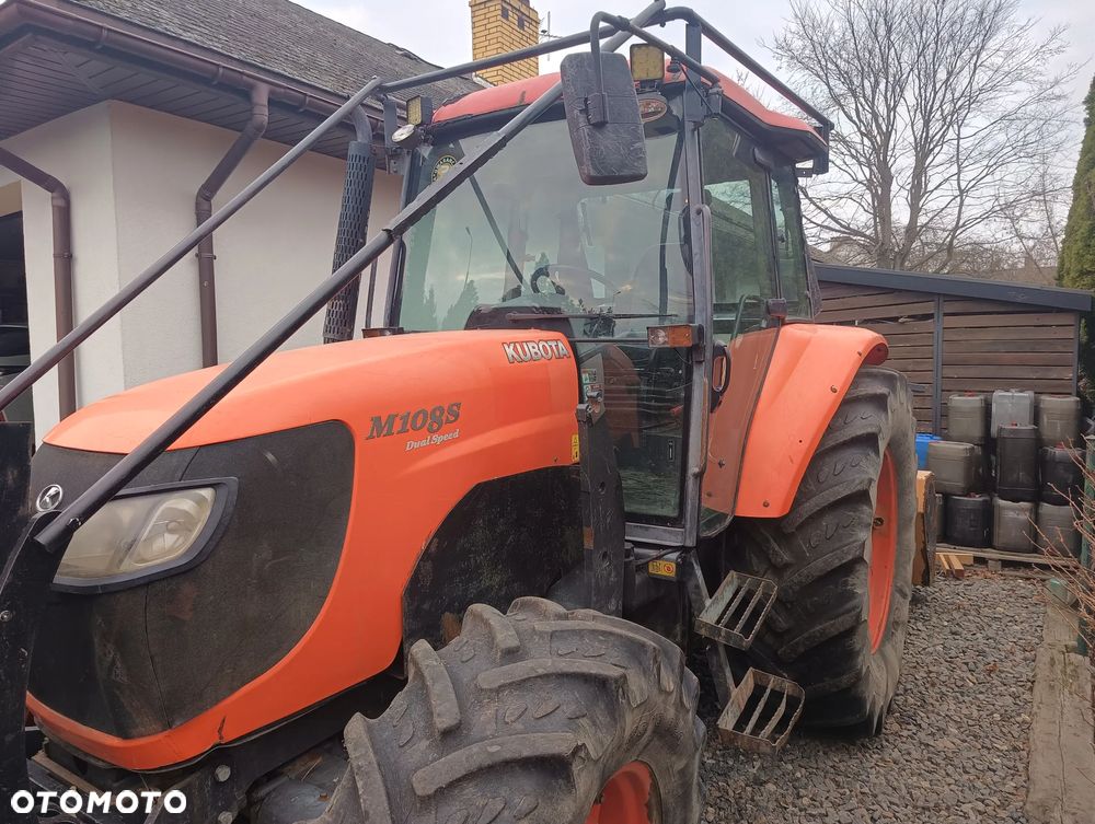 Kubota M6 M108S - 2
