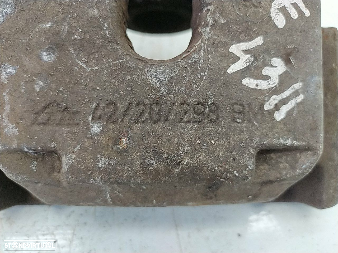 Pinça Tras Esquerda Bmw 5 Touring (E39) - 3