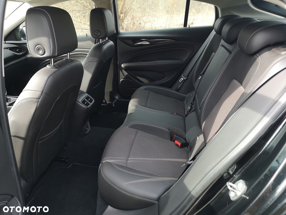 Opel Insignia 2.0 CDTI Exclusive S&S - 8