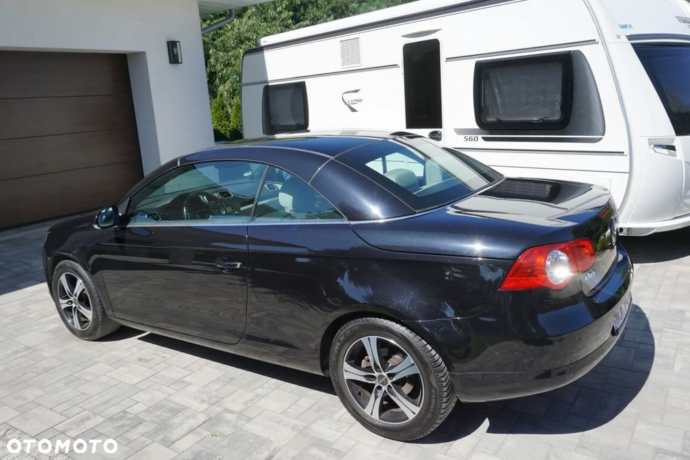 Volkswagen Eos 2.0 FSI Individual Chrom - 14