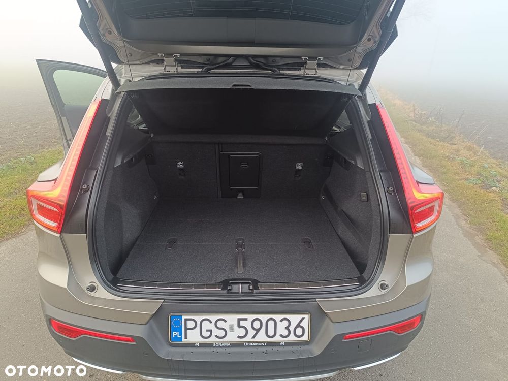 Volvo XC 40 D4 SCR AWD Inscription - 18