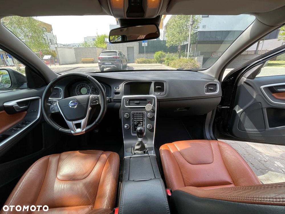 Volvo S60 - 11