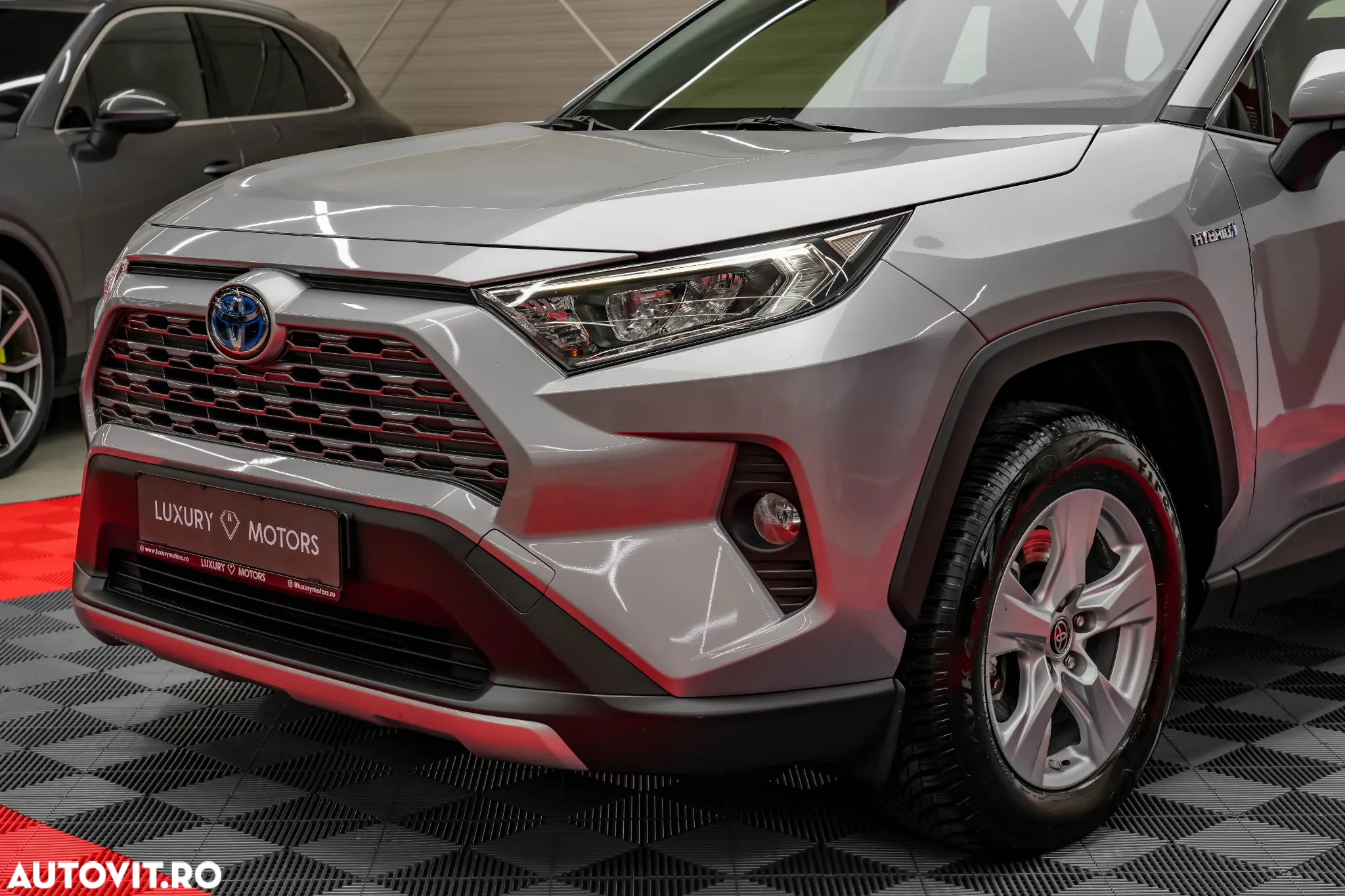 Toyota RAV4 2.5 Hybrid VVT-iE 4x4 Exclusive - 17