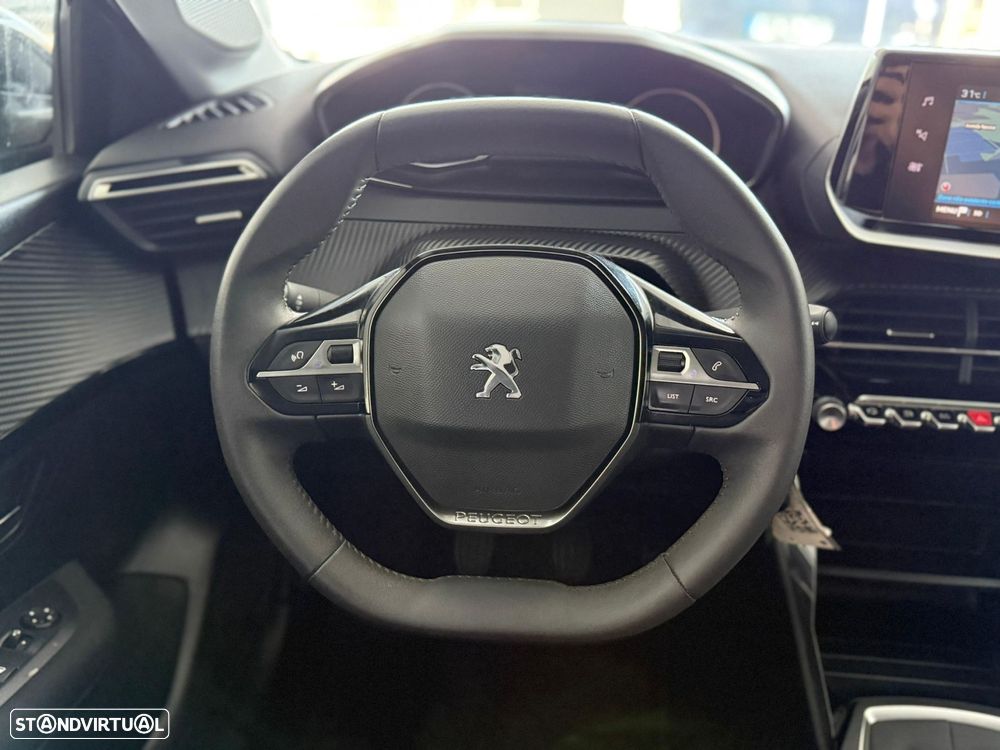 Peugeot 208 1.2 PureTech Active Pack - 8