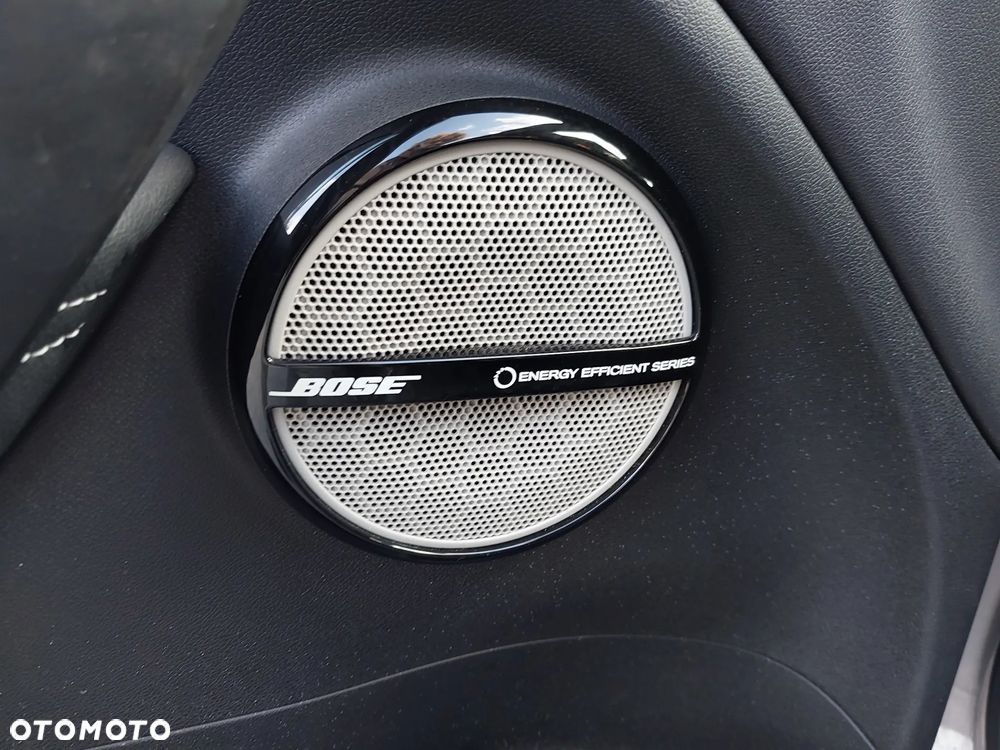 Renault Megane ENERGY TCe 130 BOSE EDITION - 14