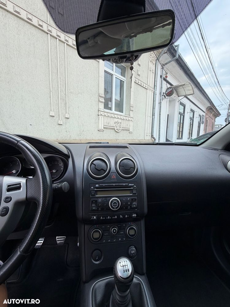 Nissan Qashqai - 11