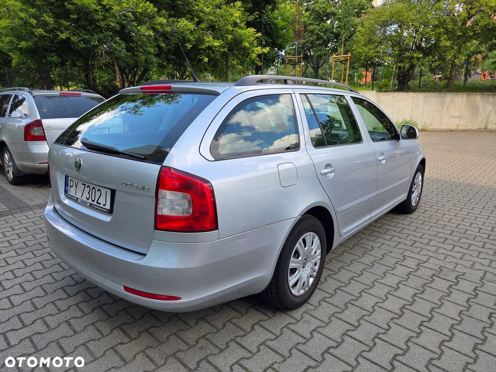 Skoda Octavia 1.4 TSI Ambiente - 3