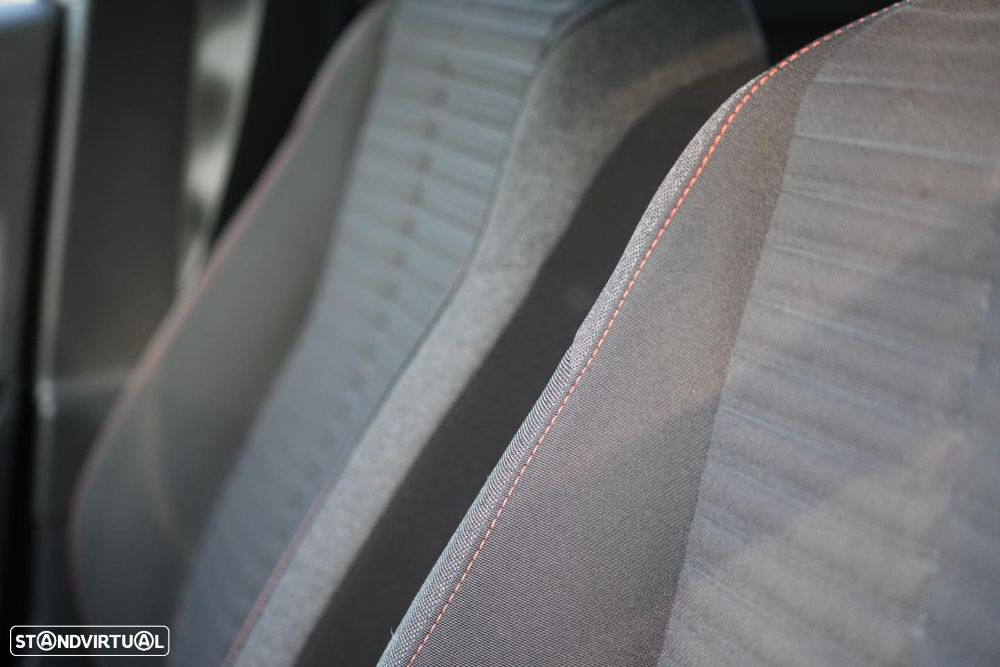 Peugeot 2008 1.5 BlueHDi Active Pack - 17