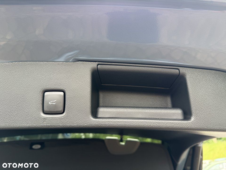 Ford Kuga - 23
