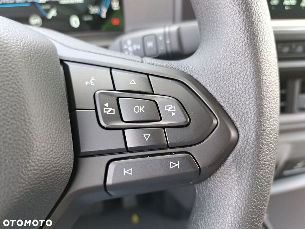 Volkswagen Transporter Furgon, 2,0 l TDI 170 KM / 8-bieg.automatyczna r. o: 3500 mm - 24