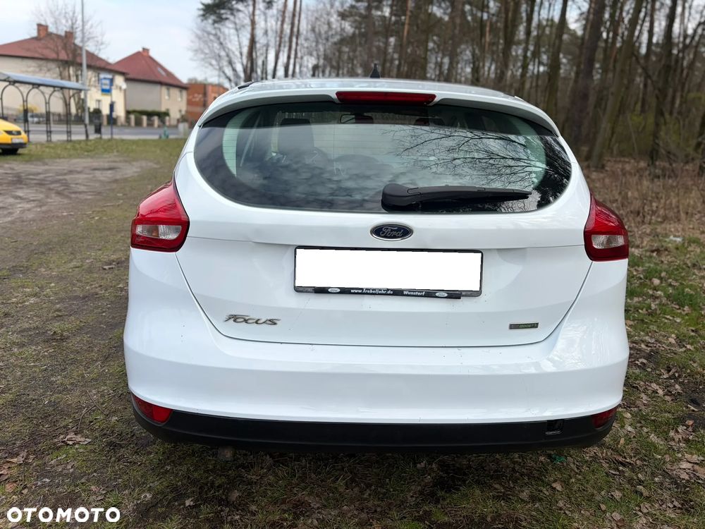 Ford Focus 1.0 EcoBoost Trend - 11