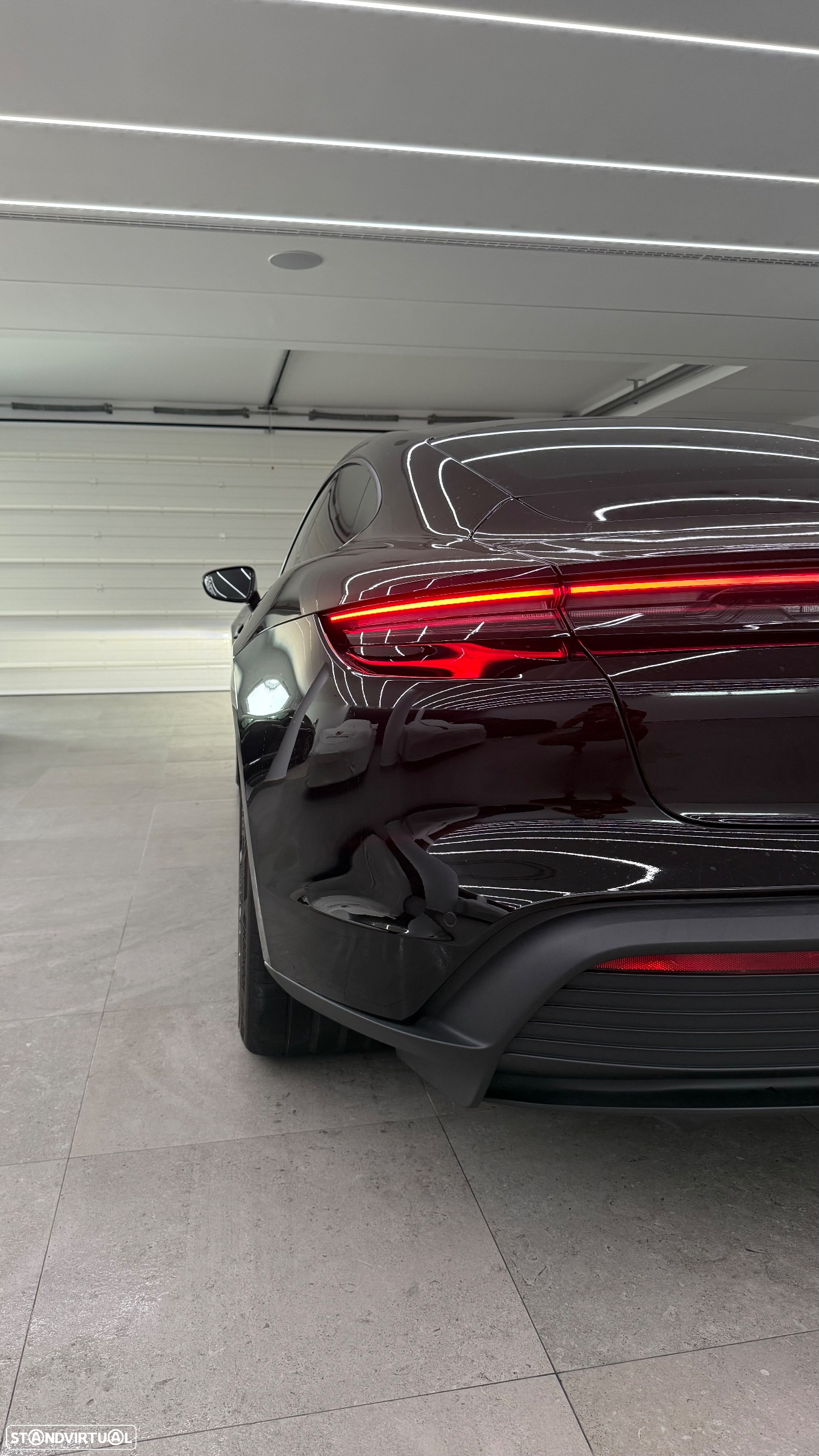 Porsche Taycan Standard - 4