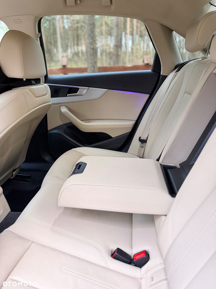 Audi A4 Limousine 35 TFSI mHEV S tronic - 27