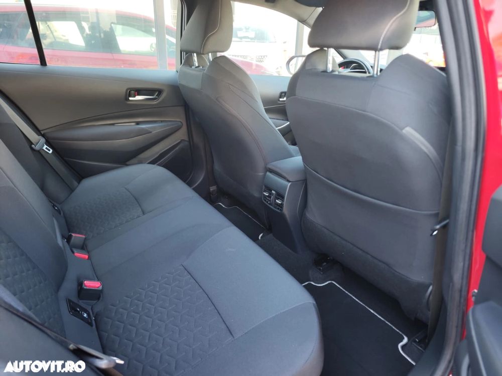 Toyota Corolla 1.8 Business Edition - 8