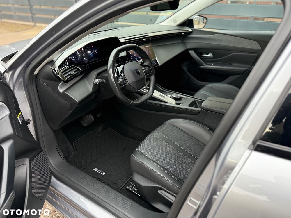 Peugeot 308 BlueHDi 130 EAT8 Allure - 17