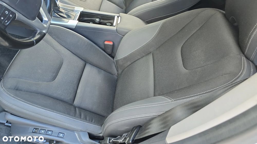 Volvo XC 60 T5 Drive-E Kinetic - 8