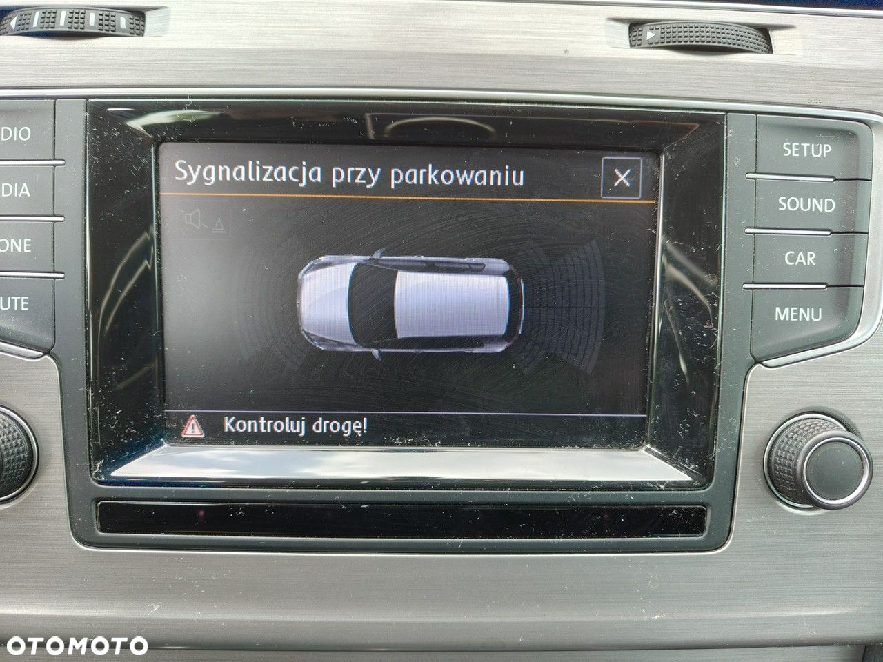 Volkswagen Golf - 11