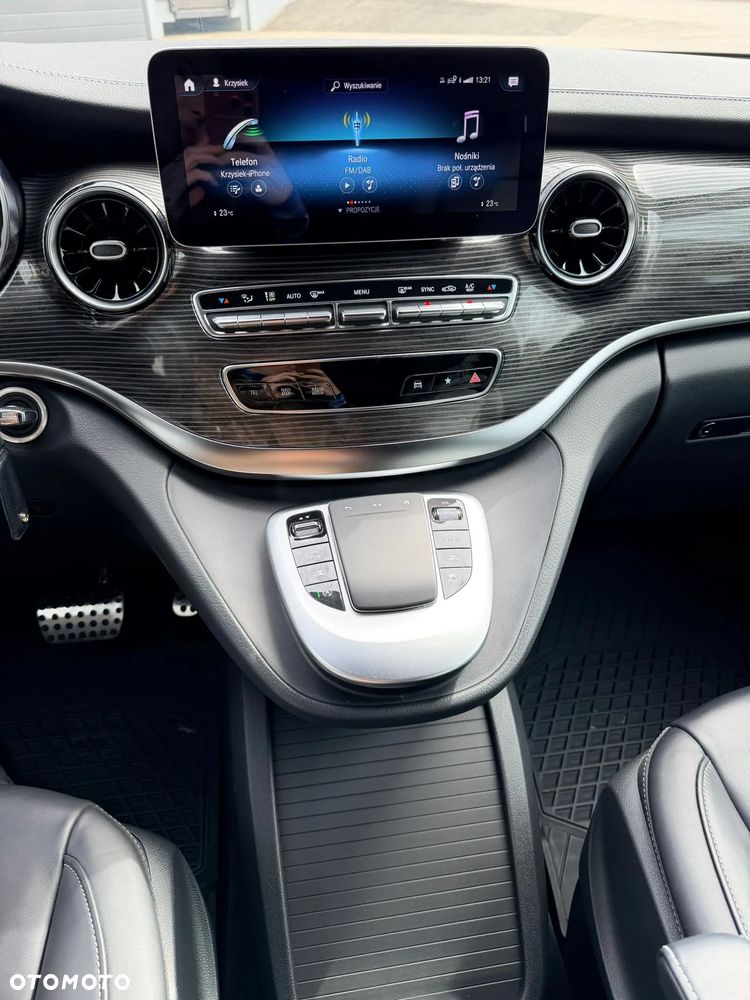 Mercedes-Benz Klasa V 300 d 4-Matic Avantgarde 9G-Tronic - 4